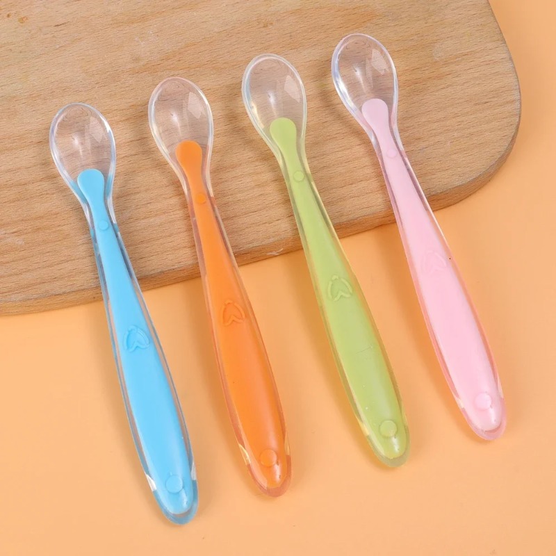 Cucchiai in silicone per bambi - Baby Food Feeder recensione e prezzo